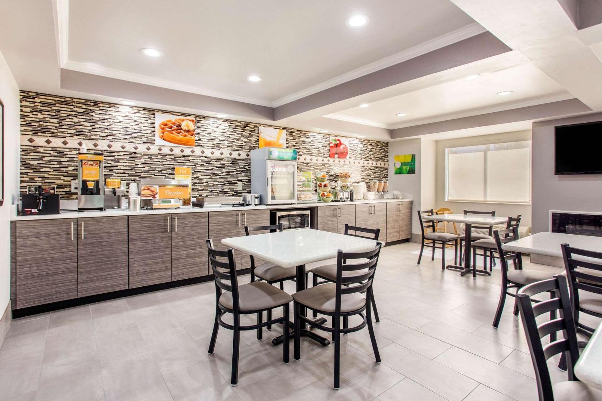 Quality Inn & Suites Myrtle Beach Near Outlets Extérieur photo