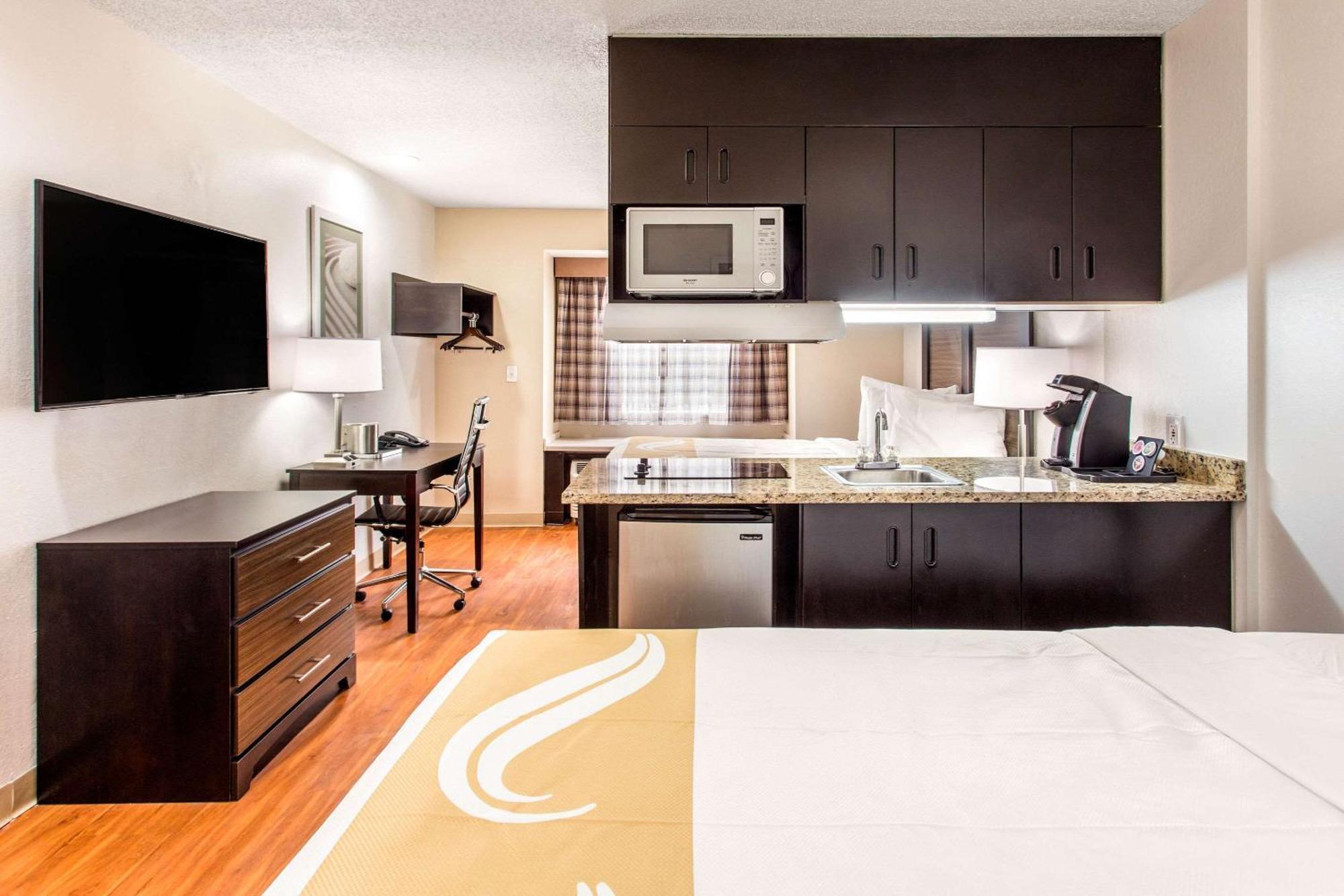 Quality Inn & Suites Myrtle Beach Near Outlets Extérieur photo