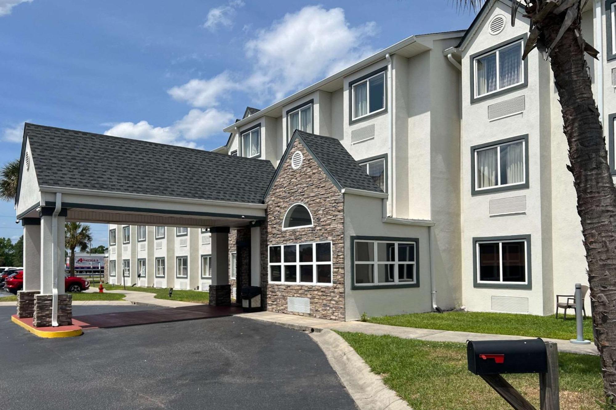 Quality Inn & Suites Myrtle Beach Near Outlets Extérieur photo