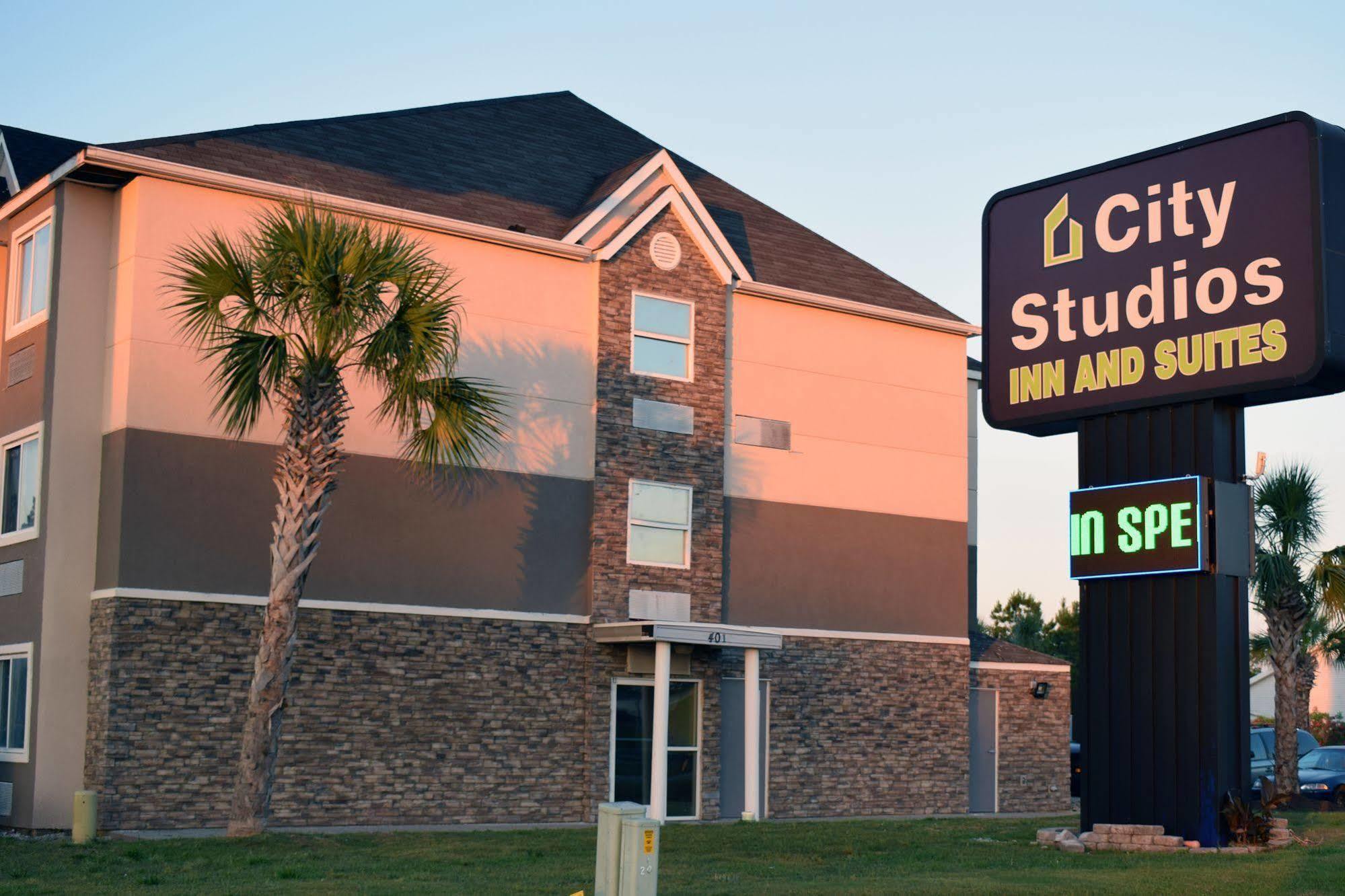 Quality Inn & Suites Myrtle Beach Near Outlets Extérieur photo