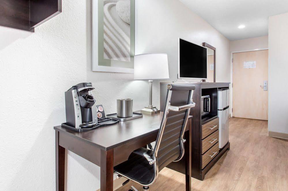 Quality Inn & Suites Myrtle Beach Near Outlets Extérieur photo